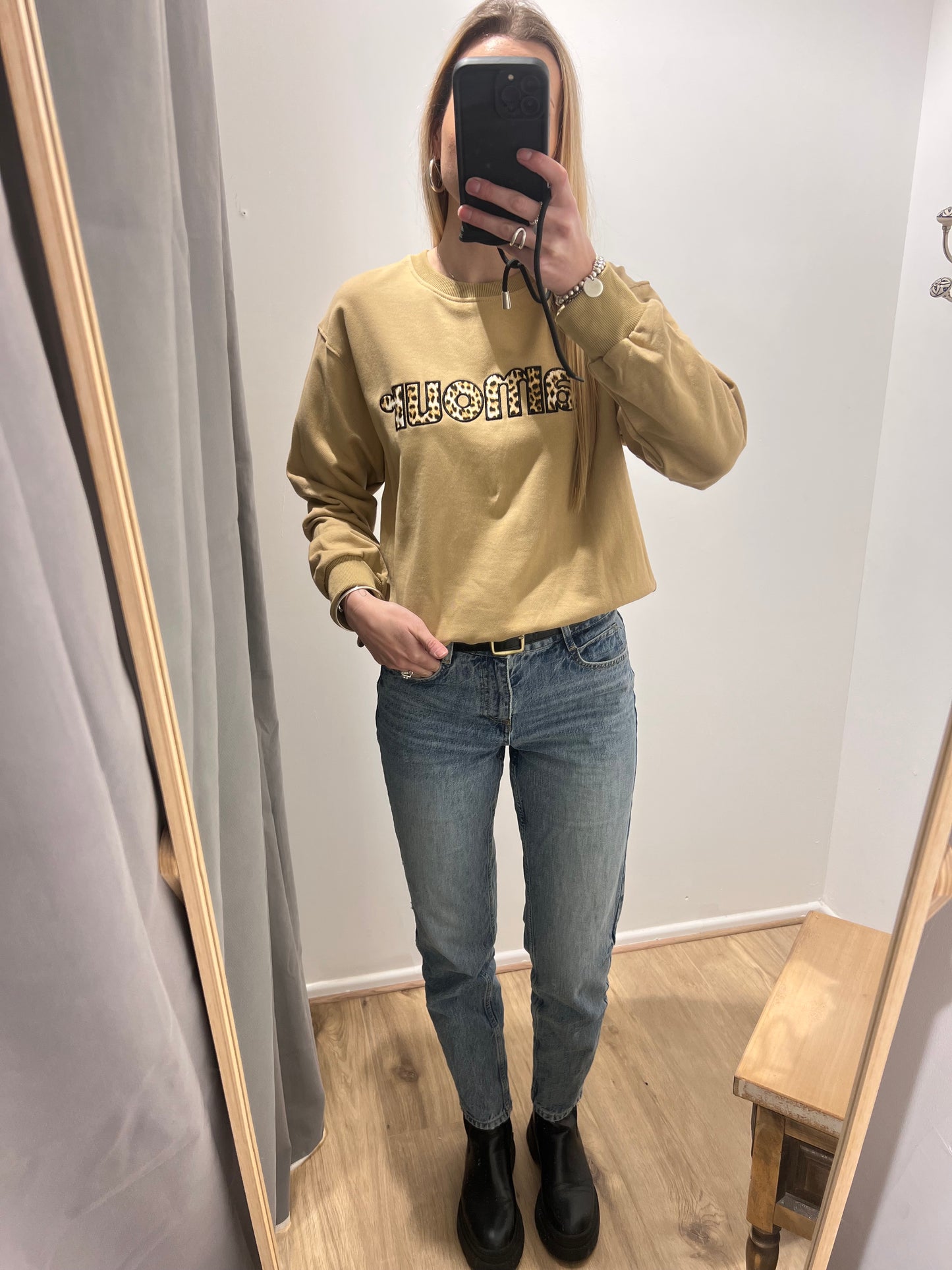 PULL AMOUR