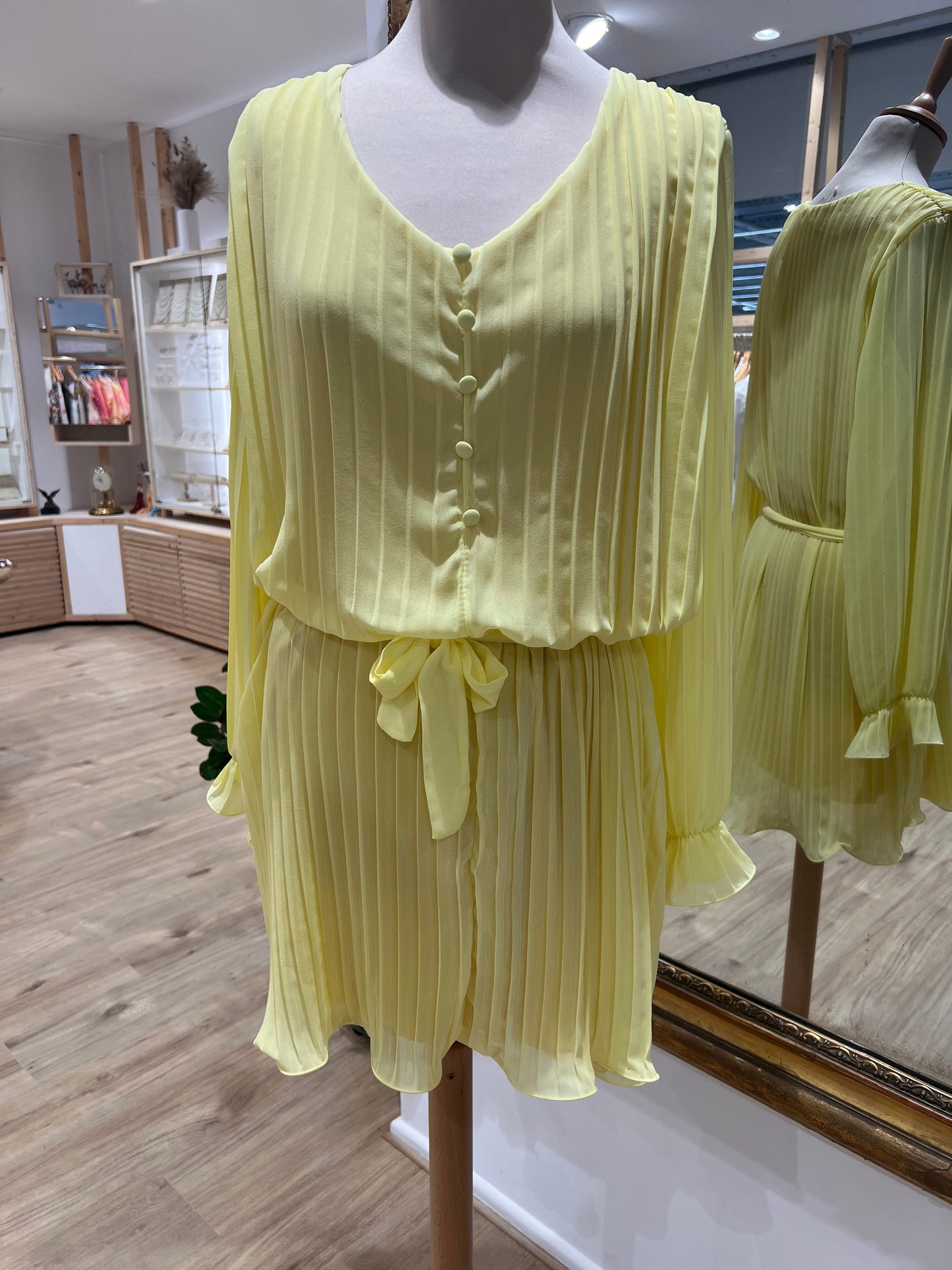 ROBE ALANA