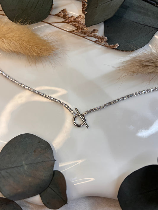 COLLIER CHRISTINE