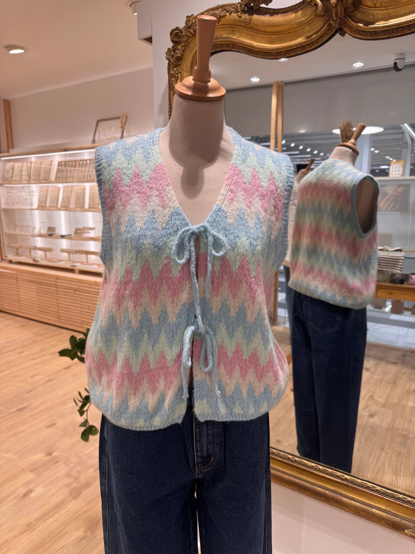 GILET SANS MANCHES