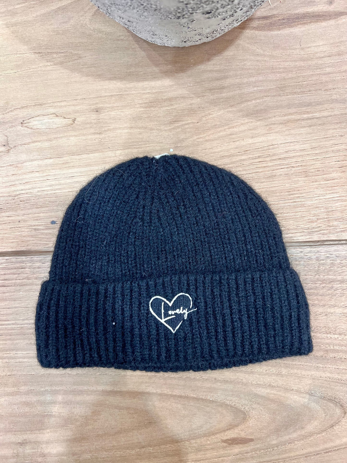 BONNET NOIR