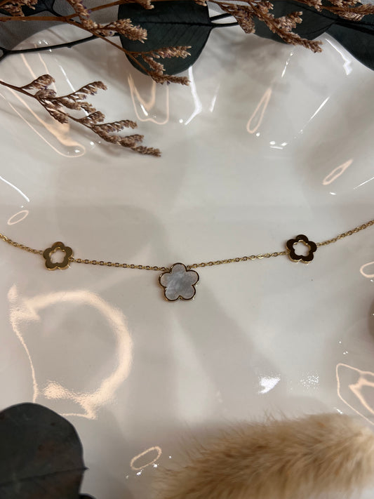 COLLIER FLEURS