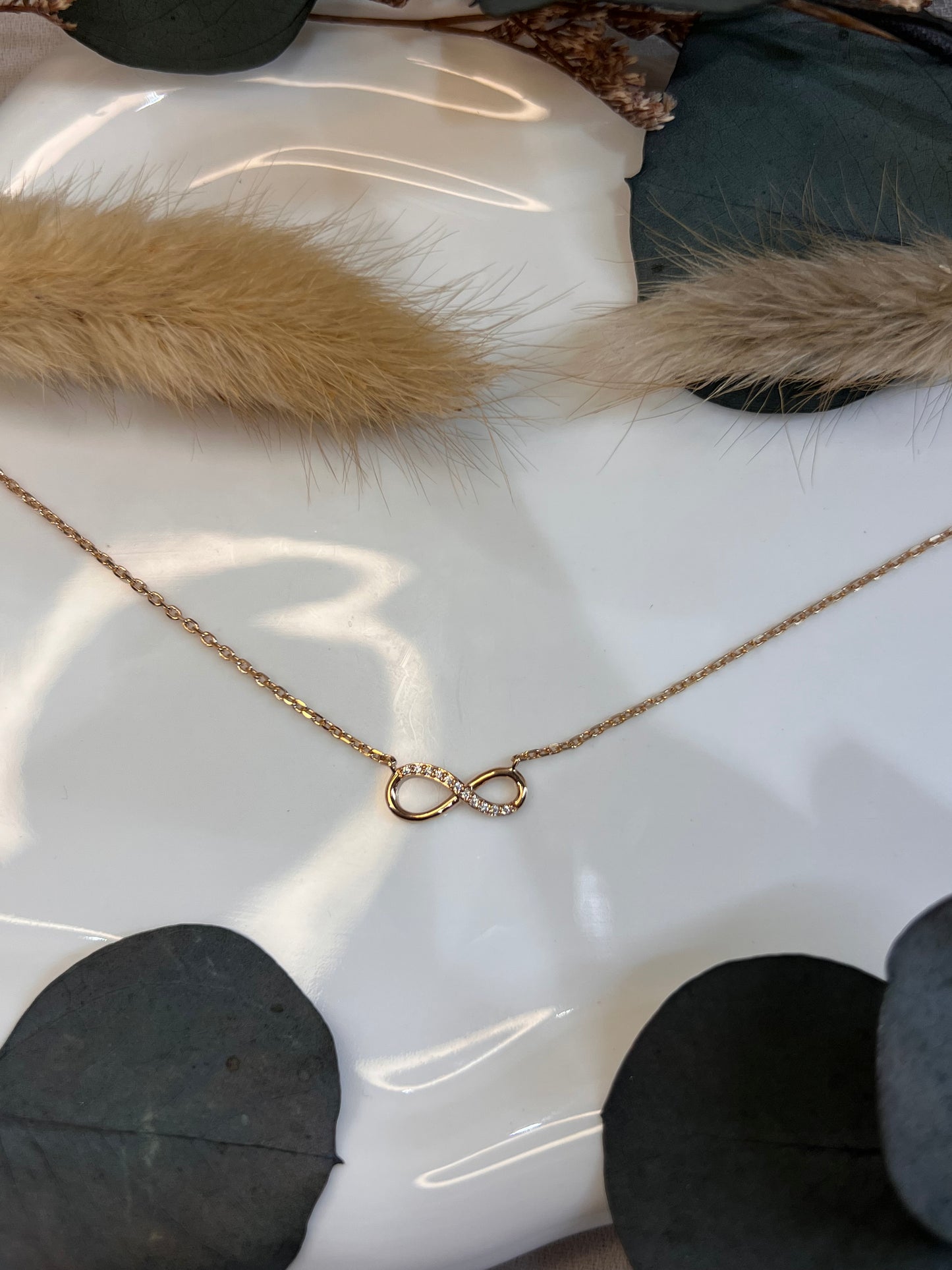 COLLIER CATHERINE