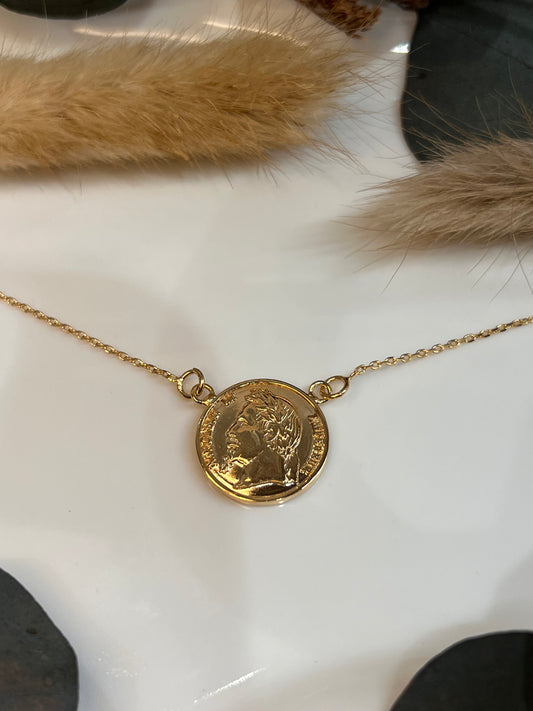 COLLIER JANIE