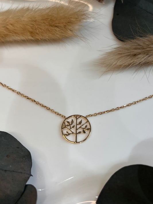 COLLIER LYA