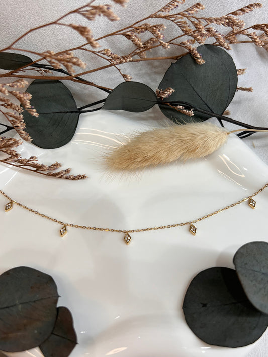 COLLIER ORIANA