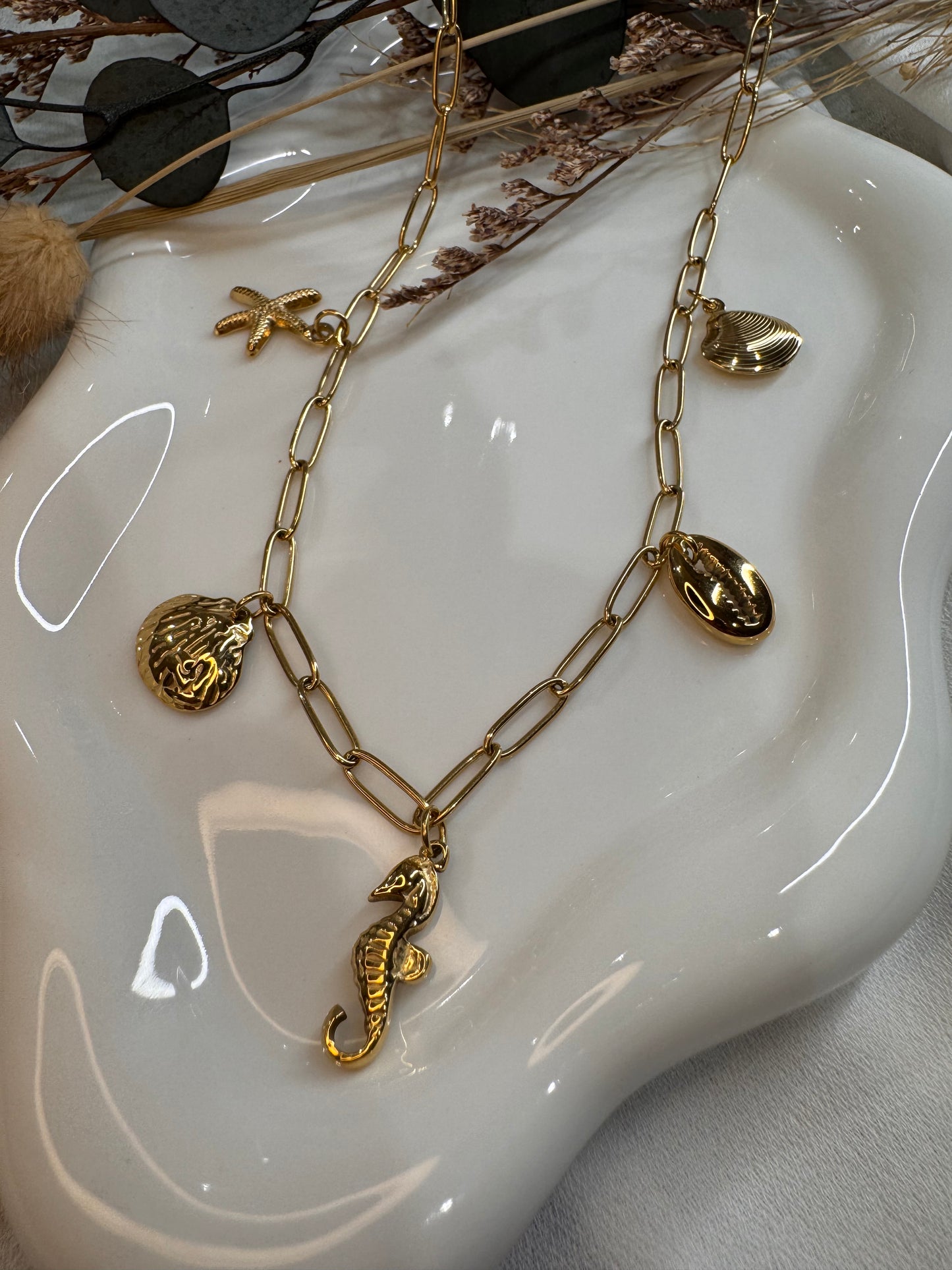 COLLIER LOUANA